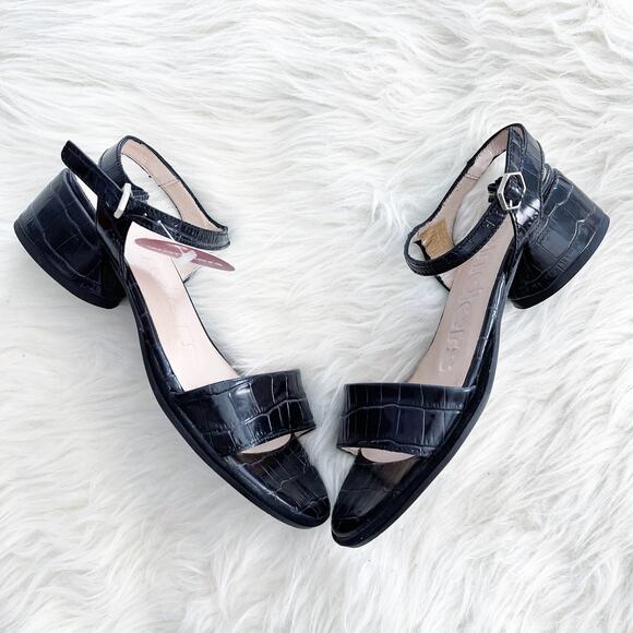 Wonders Black Croc Embossed Leather Sandal - Picture 1 of 8